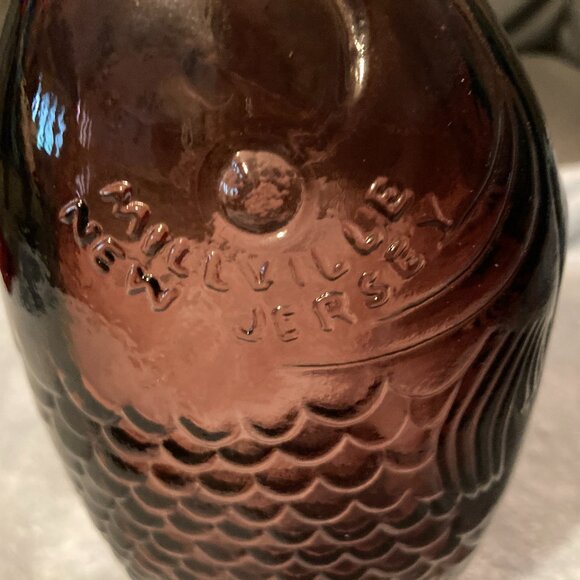 1920's Dr. Fisch’s Bitters-Wheaton Glass-Purple Amethyst Glass Fish Bottle-EUC - Picture 6 of 9
